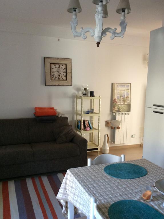 Dolce Casa Di Elena Nettuno Room photo